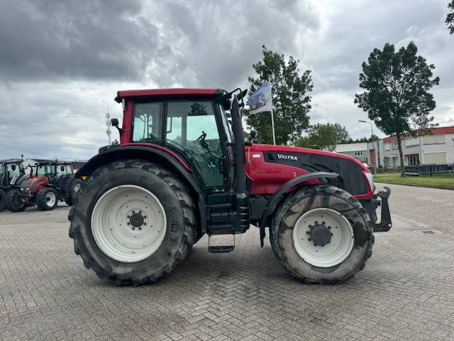 Valtra T193 Hitech TWINTRAC 5900 uur! - Tracteur agricole: photos 4 Valtra T193 Hitech TWINTRAC 5900 uur! - Tracteur agricole: photos 4