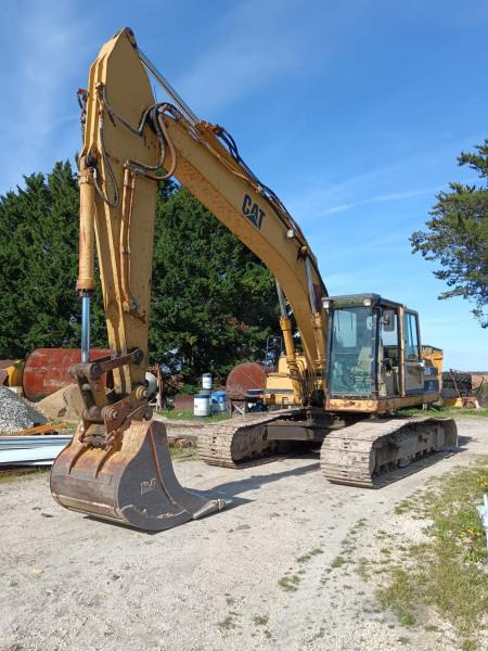 Caterpillar 322L - Pelle sur chenille: photos 1 Caterpillar 322L - Pelle sur chenille: photos 1