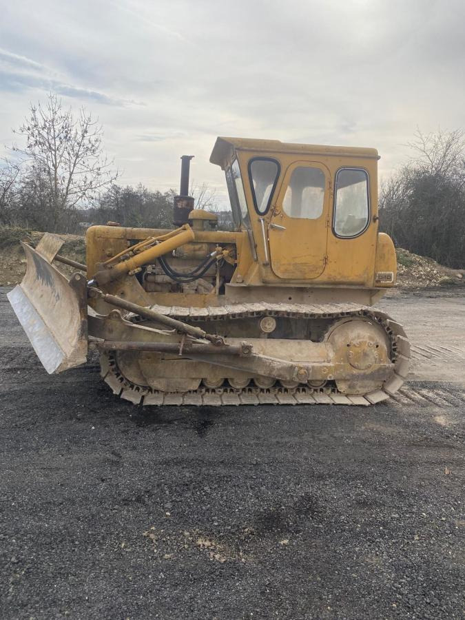 Caterpillar D4D - Bulldozer: photos 5 Caterpillar D4D - Bulldozer: photos 5