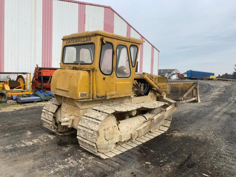 Caterpillar D4D - Bulldozer: photos 3 Caterpillar D4D - Bulldozer: photos 3