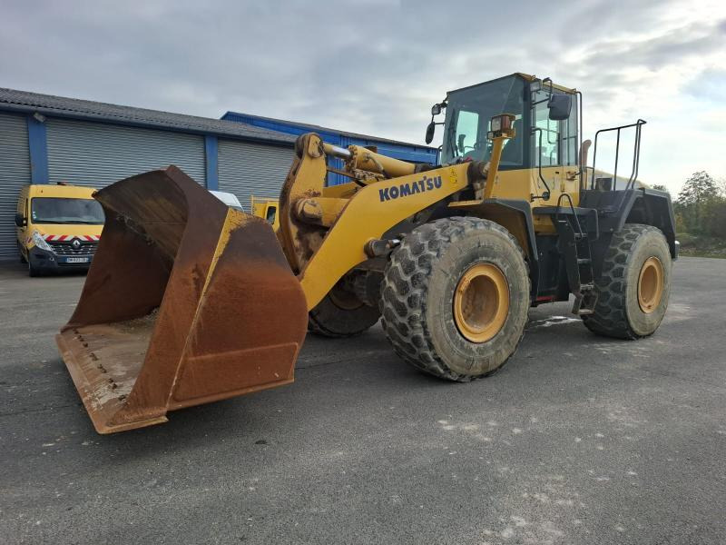Komatsu WA480-6 - Chargeuse sur pneus: photos 4 Komatsu WA480-6 - Chargeuse sur pneus: photos 4