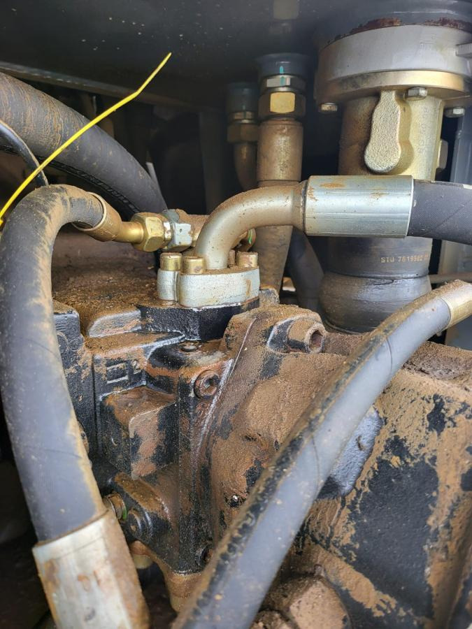 Chargeuse sur pneus Liebherr L580 2plus2: photos 19