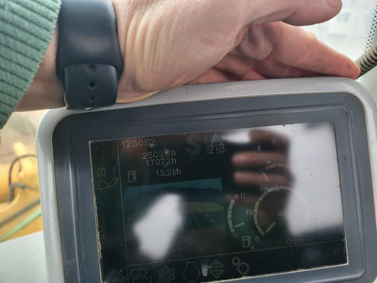 Chargeuse sur pneus Liebherr L580 2plus2: photos 16