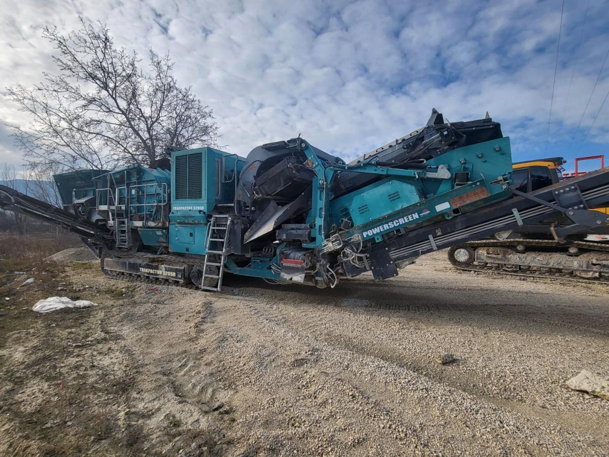 Powerscreen Trakpactor 320SR - Crible: photos 4 Powerscreen Trakpactor 320SR - Crible: photos 4