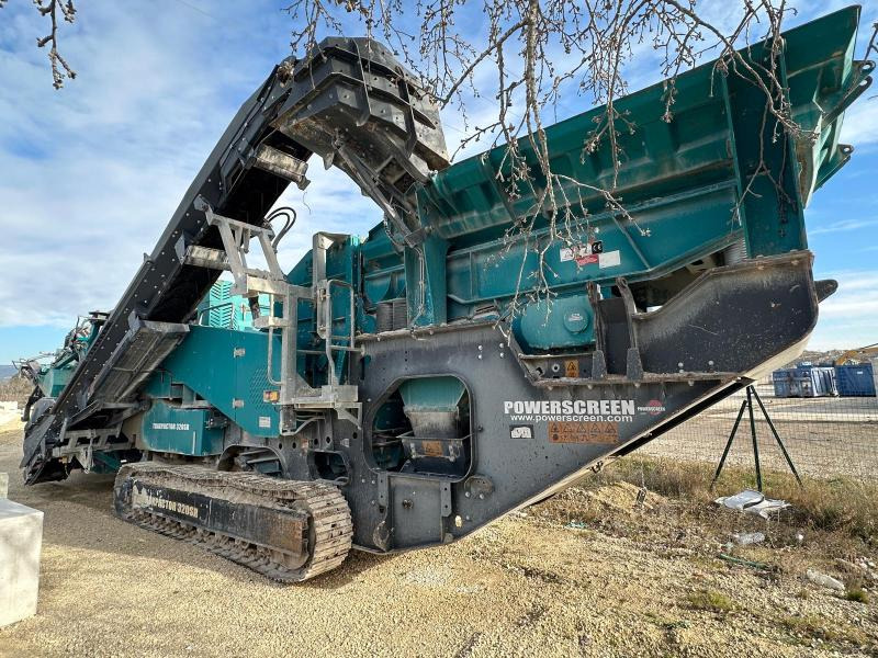 Powerscreen Trakpactor 320SR - Crible: photos 2 Powerscreen Trakpactor 320SR - Crible: photos 2