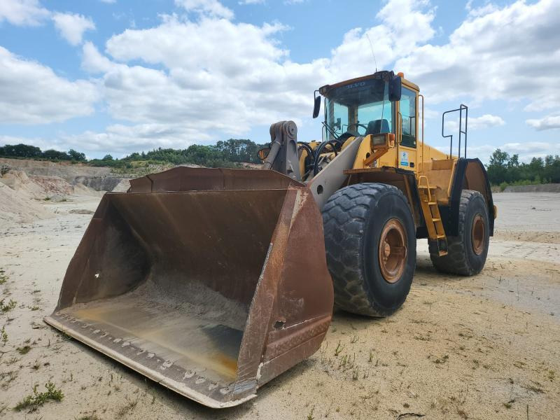 Volvo L 150 E - Chargeuse sur pneus: photos 1 Volvo L 150 E - Chargeuse sur pneus: photos 1