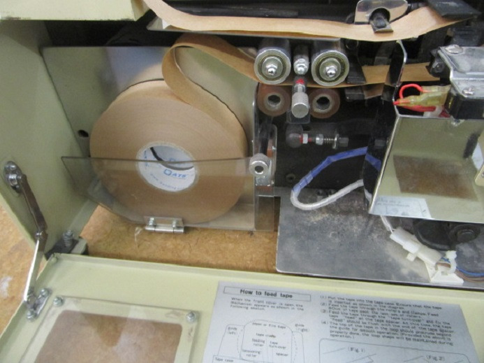 BANDEROLIERMASCHINE TANNER JC200 80 - Machine d'emballage et de conditionnement: photos 5 BANDEROLIERMASCHINE TANNER JC200 80 - Machine d'emballage et de conditionnement: photos 5