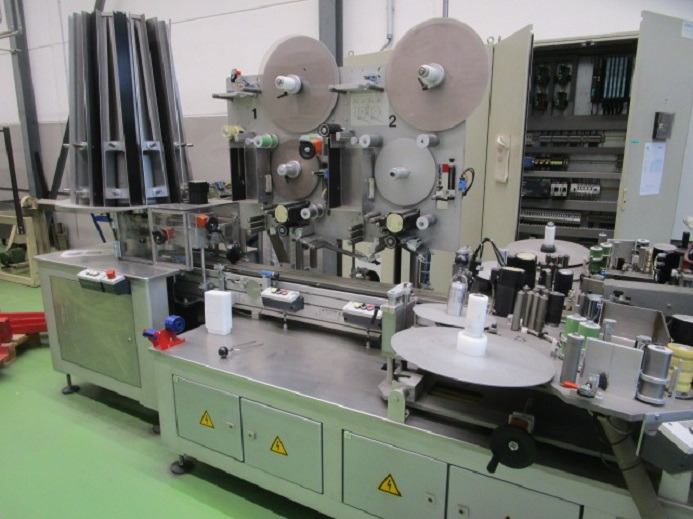 BECHER ETIKETTIERANLAGE SCHLEUTER GU 4S 6 - Machine d'emballage et de conditionnement: photos 4 BECHER ETIKETTIERANLAGE SCHLEUTER GU 4S 6 - Machine d'emballage et de conditionnement: photos 4