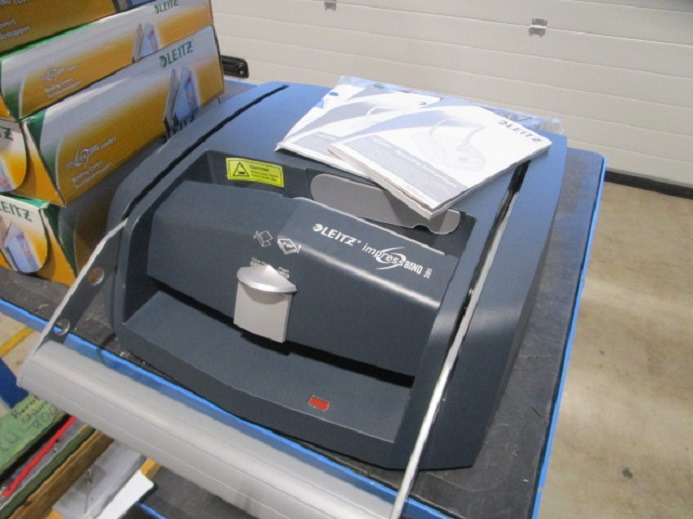 BINDEGERÄT LEITZ impressBIND 280 mit Entbinder - Relieuse: photos 1 BINDEGERÄT LEITZ impressBIND 280 mit Entbinder - Relieuse: photos 1