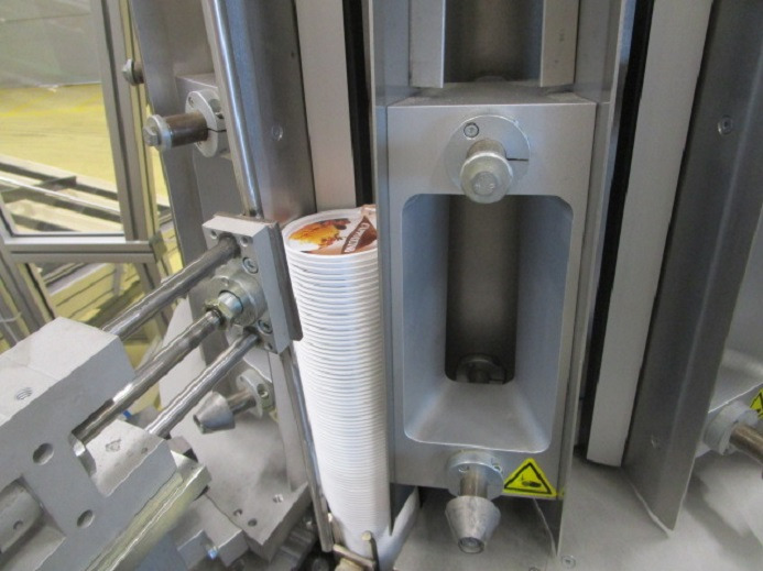 DECKEL ETIKETTIER ANLAGE SCHLEUTER GU 2 DU (RUNDLÄUFER) MIT LÖFFELEINLEGESTATION RNA SRC-N-630-1R - Machine d'emballage et de conditionnement: photos 5 DECKEL ETIKETTIER ANLAGE SCHLEUTER GU 2 DU (RUNDLÄUFER) MIT LÖFFELEINLEGESTATION RNA SRC-N-630-1R - Machine d'emballage et de conditionnement: photos 5