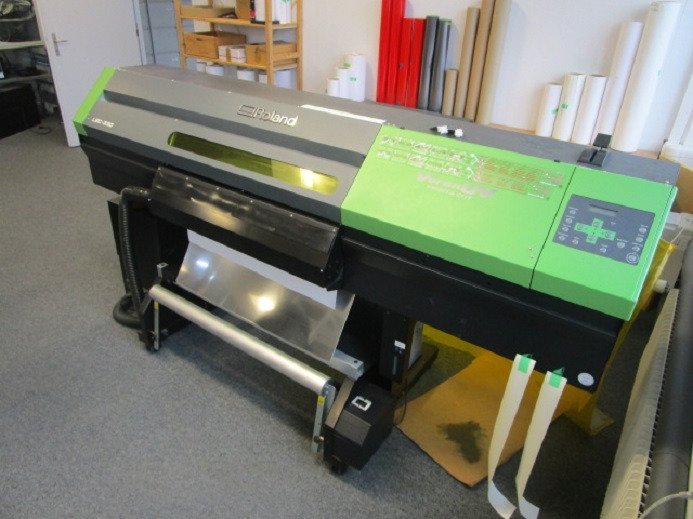 DRUCK- UND SCHNEID-MASCHINE ROLAND LEC-330 - Machine d'impression: photos 3 DRUCK- UND SCHNEID-MASCHINE ROLAND LEC-330 - Machine d'impression: photos 3