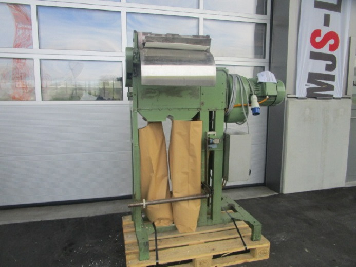 REST FOLIEN MÜHLE NR.11 - Machine d'emballage et de conditionnement: photos 1 REST FOLIEN MÜHLE NR.11 - Machine d'emballage et de conditionnement: photos 1