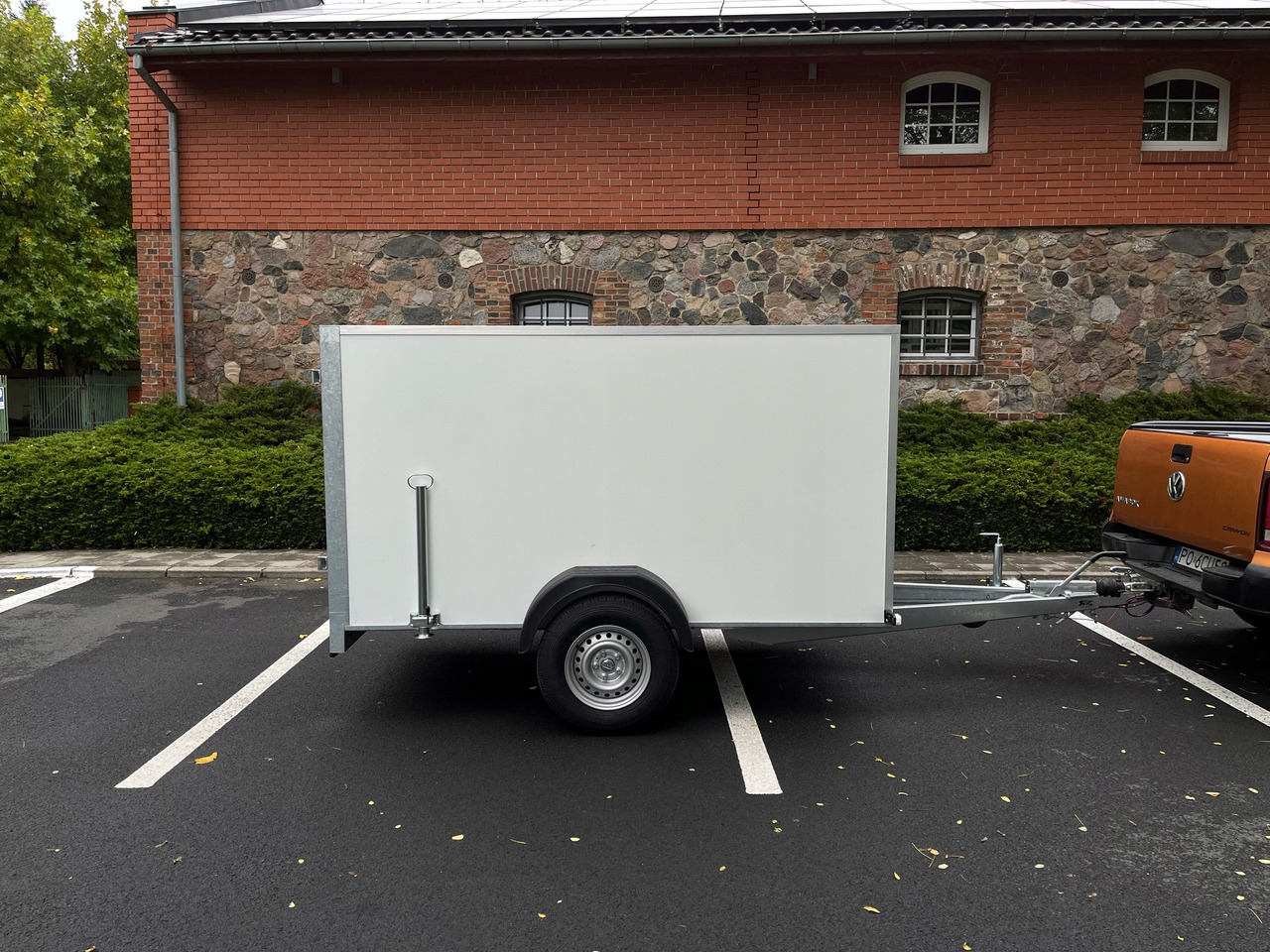 PRZYCZEPA KONTENER CARGO BOX 2,6 x 1,5 ZABUDOWANA / CARGO CONTAINER TRAILER BOX 2.6 x 1.5 ENCLOSED - Remorque fourgon: photos 3 PRZYCZEPA KONTENER CARGO BOX 2,6 x 1,5 ZABUDOWANA / CARGO CONTAINER TRAILER BOX 2.6 x 1.5 ENCLOSED - Remorque fourgon: photos 3