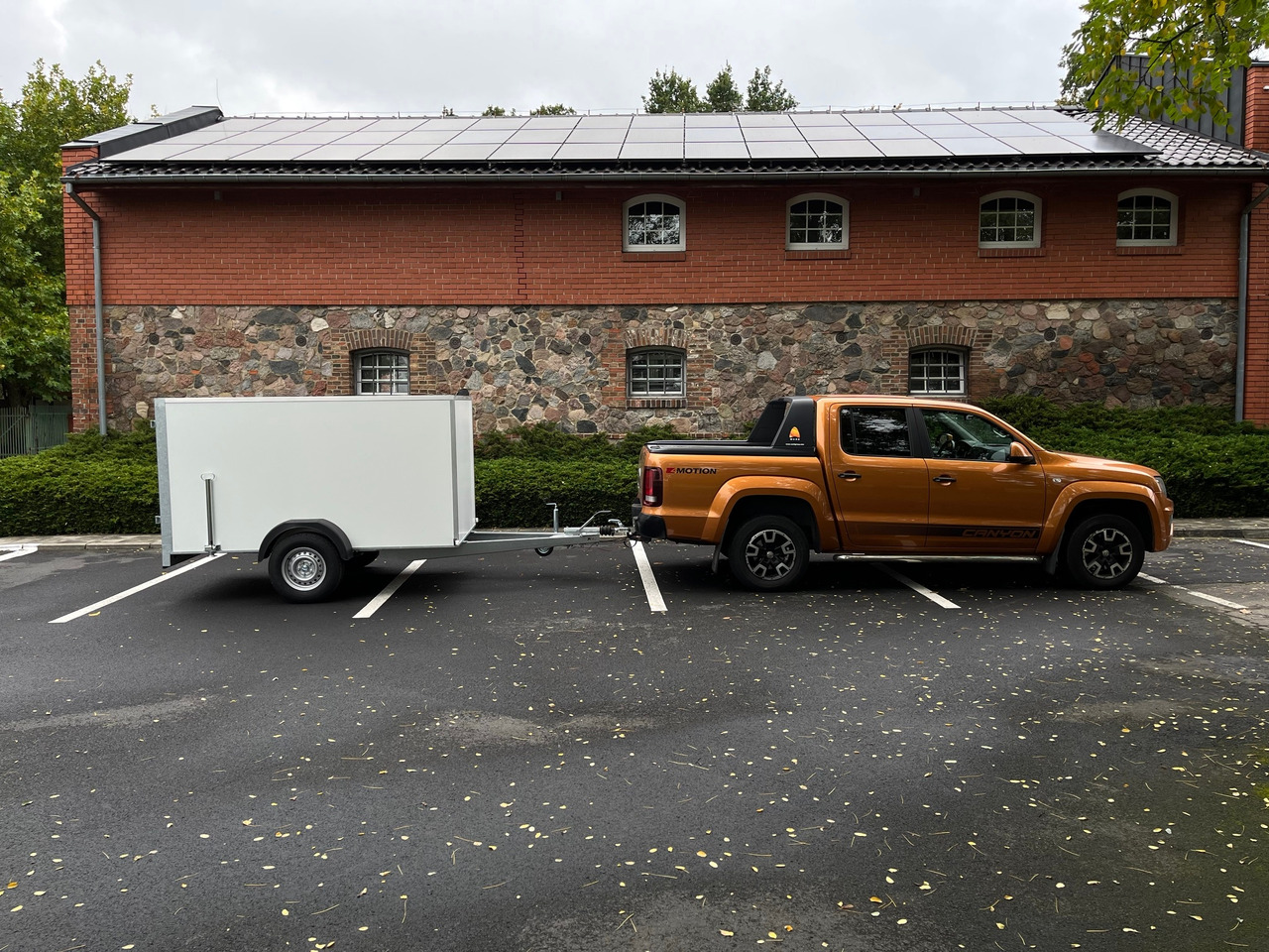 PRZYCZEPA KONTENER CARGO BOX 2,6 x 1,5 ZABUDOWANA / CARGO CONTAINER TRAILER BOX 2.6 x 1.5 ENCLOSED - Remorque fourgon: photos 2 PRZYCZEPA KONTENER CARGO BOX 2,6 x 1,5 ZABUDOWANA / CARGO CONTAINER TRAILER BOX 2.6 x 1.5 ENCLOSED - Remorque fourgon: photos 2