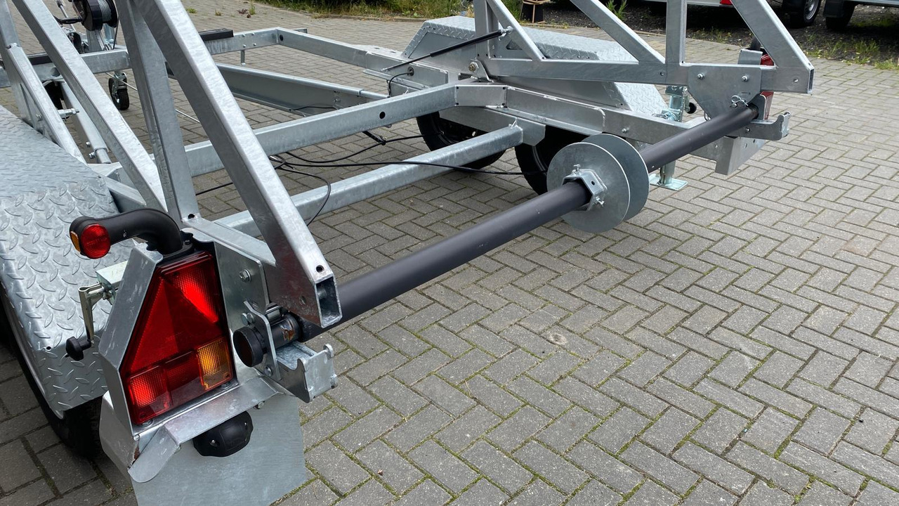 PRZYCZEPA WARK KABLOWA Z WCIĄGARKĄ RĘCZNĄ, DMC 3500 KG / WARK Cable Trailer with Manual Winch, DMC 3500 KG - Remorque porte-touret: photos 3 PRZYCZEPA WARK KABLOWA Z WCIĄGARKĄ RĘCZNĄ, DMC 3500 KG / WARK Cable Trailer with Manual Winch, DMC 3500 KG - Remorque porte-touret: photos 3