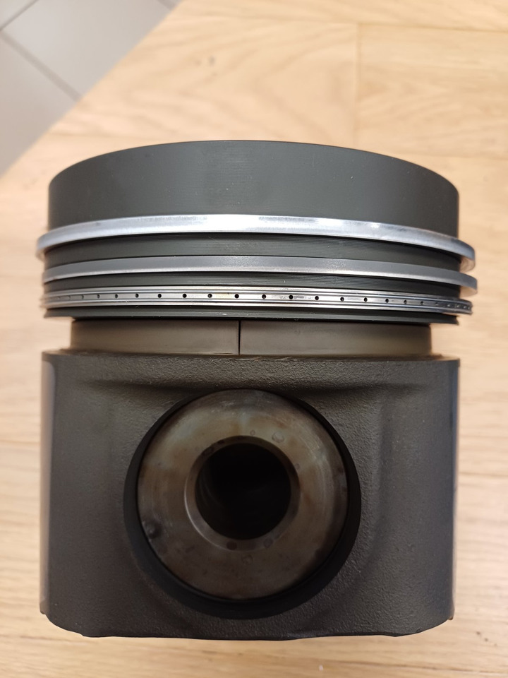 PACCAR - Pistons/ Anneaux/ Manchons: photos 3 PACCAR - Pistons/ Anneaux/ Manchons: photos 3