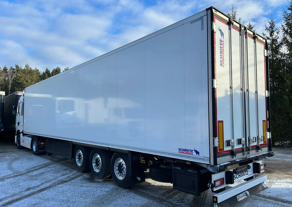 Schmitz Cargobull ORYGINALNE ALUFELGI ALCOA / BEZWYPADKOWA CHŁODNIA / GRUBA ŚCIANA 7 CM / 2 SZTUKI !! - Semi-remorque frigorifique: photos 5 Schmitz Cargobull ORYGINALNE ALUFELGI ALCOA / BEZWYPADKOWA CHŁODNIA / GRUBA ŚCIANA 7 CM / 2 SZTUKI !! - Semi-remorque frigorifique: photos 5