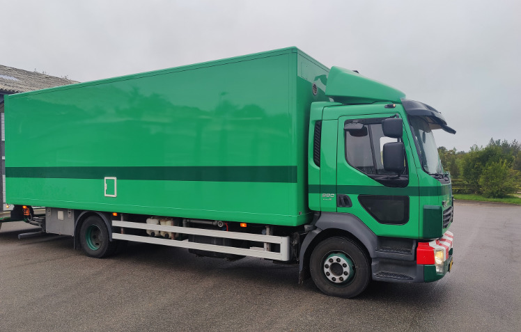 Volvo Industrial pressure washer - Véhicule de voirie/ Spécial, Camion: photos 3 Volvo Industrial pressure washer - Véhicule de voirie/ Spécial, Camion: photos 3