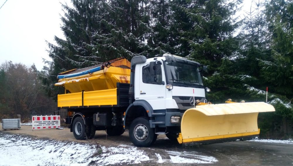 Mercedes-Benz Axor 1824 - Engin de déneigement: photos 2 Mercedes-Benz Axor 1824 - Engin de déneigement: photos 2