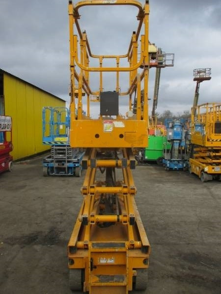 Haulotte Optimum 8 - Nacelle ciseaux: photos 3 Haulotte Optimum 8 - Nacelle ciseaux: photos 3