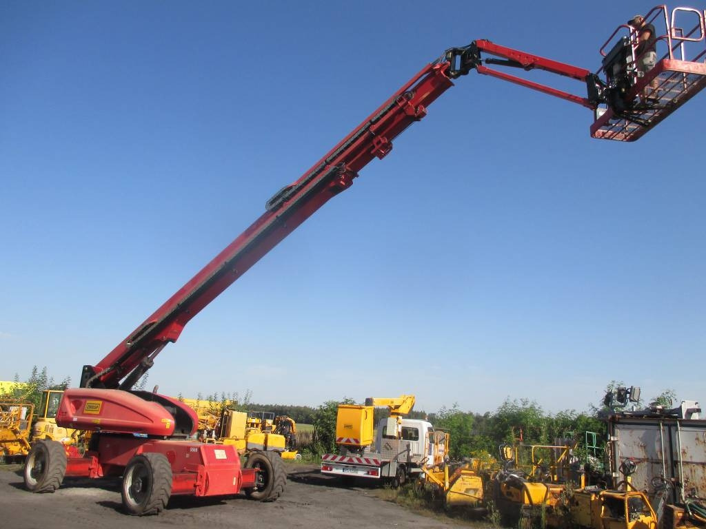 JLG 1200 SJP - Nacelle télescopique: photos 1 JLG 1200 SJP - Nacelle télescopique: photos 1