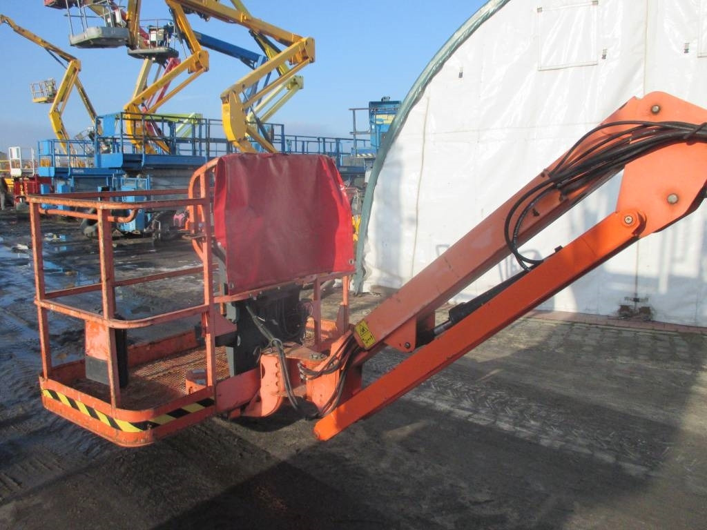 JLG 600 AJ - Nacelle articulée: photos 4 JLG 600 AJ - Nacelle articulée: photos 4