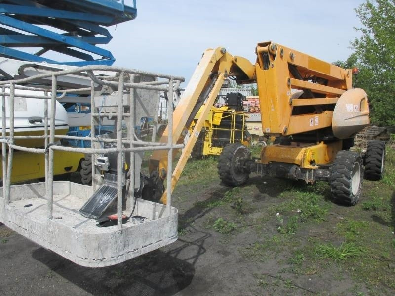 Manitou 160 ATJ  - Nacelle articulée: photos 3 Manitou 160 ATJ  - Nacelle articulée: photos 3