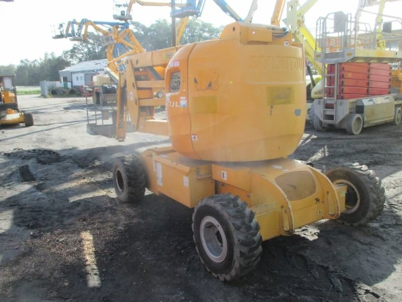 Manitou 170 AETJ Bi-Energy - Nacelle articulée: photos 5 Manitou 170 AETJ Bi-Energy - Nacelle articulée: photos 5