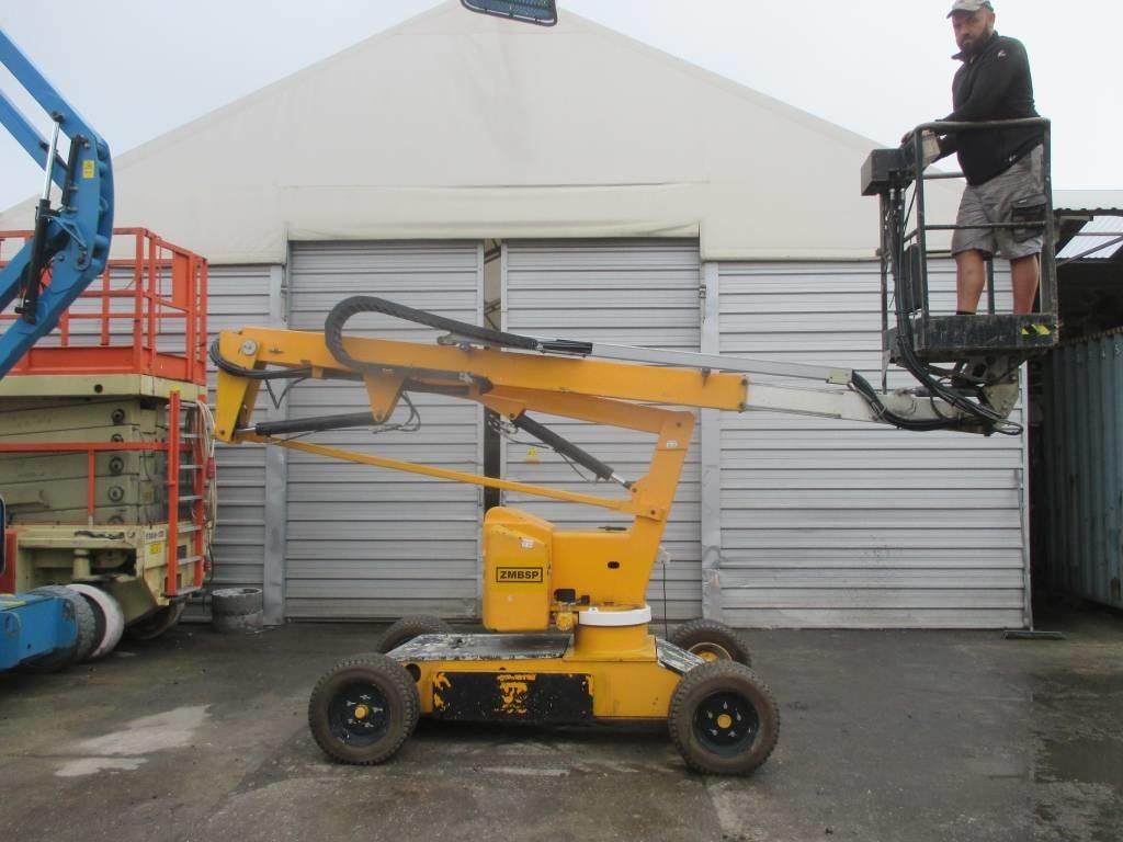 Niftylift HR 12 N E - Nacelle articulée: photos 1 Niftylift HR 12 N E - Nacelle articulée: photos 1