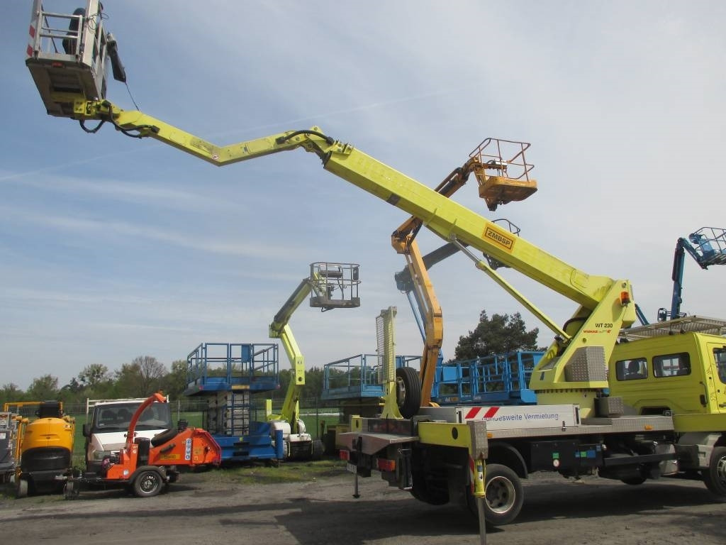 Wumag WT 230 - Camion avec nacelle: photos 1 Wumag WT 230 - Camion avec nacelle: photos 1
