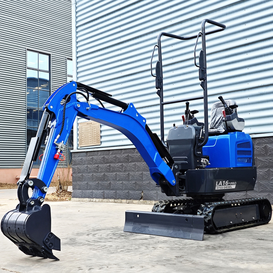 LEZUM LA16Pro Mini Excavator Kubota Euro 5/Epa Engine Mini Excavator For Sale - Mini pelle: photos 2 LEZUM LA16Pro Mini Excavator Kubota Euro 5/Epa Engine Mini Excavator For Sale - Mini pelle: photos 2