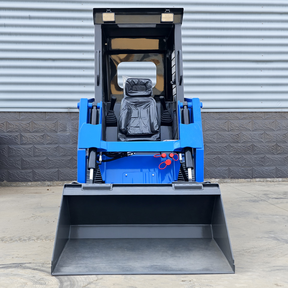 LEZUM LA670 Skid Steer Euro 5/Epa Engine Kubota Mini Small Skid Steer Loader For Sale - Mini chargeuse: photos 2 LEZUM LA670 Skid Steer Euro 5/Epa Engine Kubota Mini Small Skid Steer Loader For Sale - Mini chargeuse: photos 2