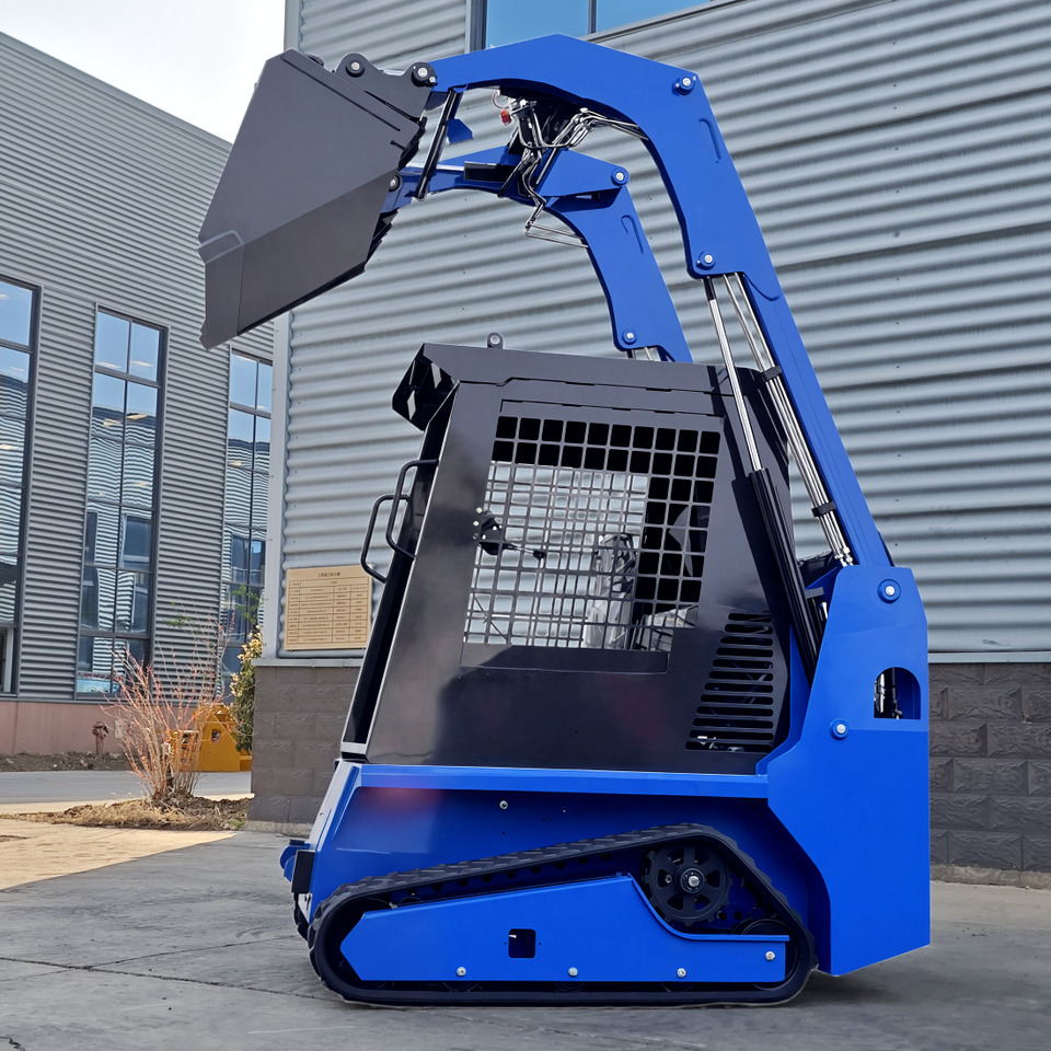 LEZUM LA670 Skid Steer Euro 5/Epa Engine Kubota Mini Small Skid Steer Loader For Sale - Mini chargeuse: photos 4 LEZUM LA670 Skid Steer Euro 5/Epa Engine Kubota Mini Small Skid Steer Loader For Sale - Mini chargeuse: photos 4