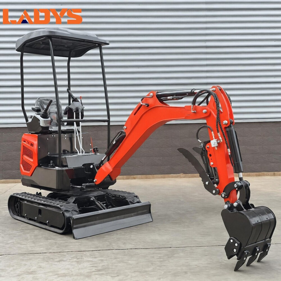 LADYS Mini Excavator Digger Miniexcavadora EPA Kubota Engine Chinese LADYS DY18 Mini Excavator For Sale With Mini Excavator Attachment Set - Mini pelle: photos 5 LADYS Mini Excavator Digger Miniexcavadora EPA Kubota Engine Chinese LADYS DY18 Mini Excavator For Sale With Mini Excavator Attachment Set - Mini pelle: photos 5