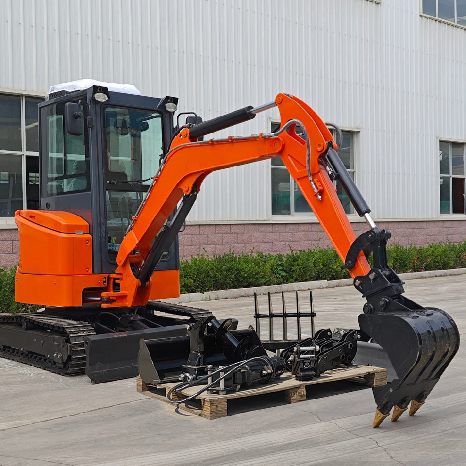 LEZUM Free Shipping Mini Excavator Bagger Pelle Miniexcavadora 1 2 3.5 Ton CE/EPA/EURO 5 Kubota Engine Diesel/Electric Mini Excavators For Sale - Pelle sur chenille: photos 1 LEZUM Free Shipping Mini Excavator Bagger Pelle Miniexcavadora 1 2 3.5 Ton CE/EPA/EURO 5 Kubota Engine Diesel/Electric Mini Excavators For Sale - Pelle sur chenille: photos 1