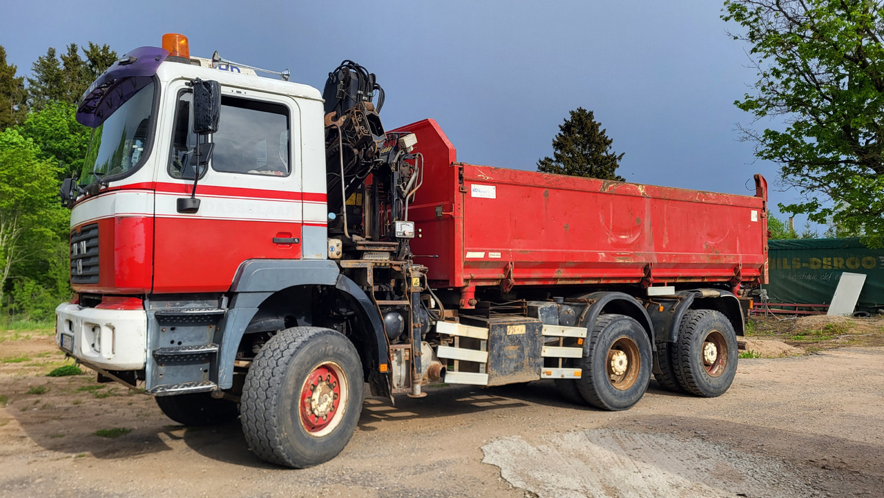 MAN 33.414 6X6 HIAB 102 33.414 - Camion benne: photos 1 MAN 33.414 6X6 HIAB 102 33.414 - Camion benne: photos 1