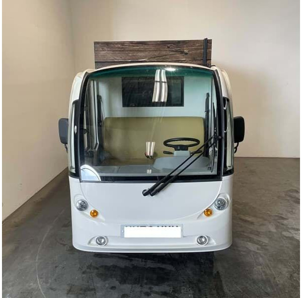 Eagle Foodtruck / 4 seats - Voiturette de golf: photos 3 Eagle Foodtruck / 4 seats - Voiturette de golf: photos 3
