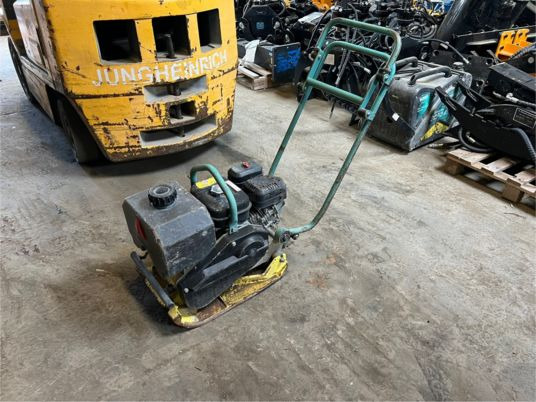 Ammann APF 12/40 - Plaque vibrante: photos 3 Ammann APF 12/40 - Plaque vibrante: photos 3