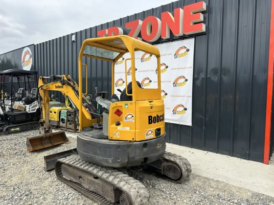 Mini pelle Bobcat E26 à 16900 € HT: photos 8