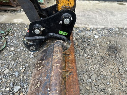 Bobcat E35 CLIM à 22 500 € HT - Mini pelle: photos 4 Bobcat E35 CLIM à 22 500 € HT - Mini pelle: photos 4