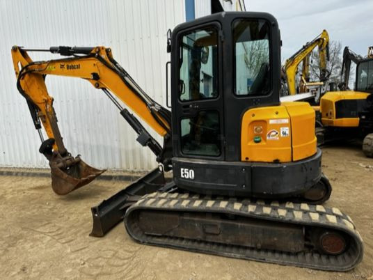 Mini pelle Bobcat E50: photos 6