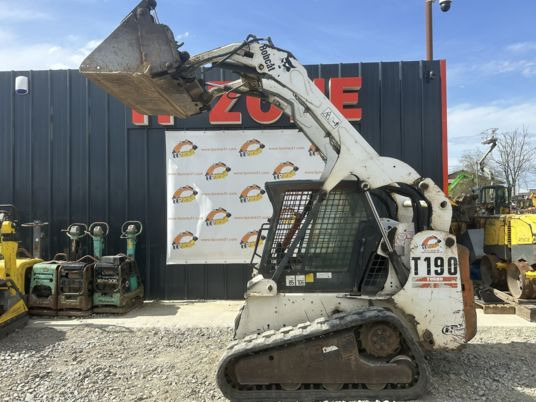 Bobcat T190 à 18500 € HT - Chargeuse compacte sur chenilles: photos 4 Bobcat T190 à 18500 € HT - Chargeuse compacte sur chenilles: photos 4
