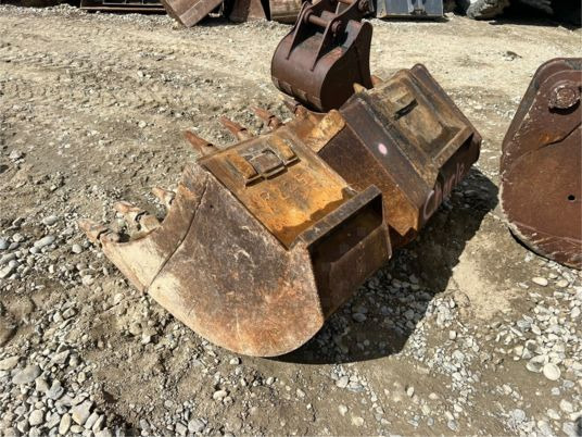 Godet Mecalac pour pelle - Godet: photos 4 Godet Mecalac pour pelle - Godet: photos 4