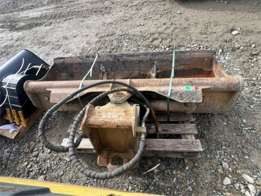 Godet de curage inclinable arden QA20 - QA21 - Godet pour pelle: photos 5 Godet de curage inclinable arden QA20 - QA21 - Godet pour pelle: photos 5