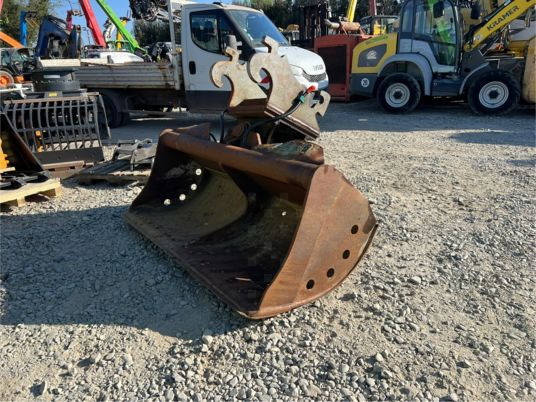 Godet tilt verachtert cw30s - cw40s - Godet pour pelle pour Engins de chantier: photos 3 Godet tilt verachtert cw30s - cw40s - Godet pour pelle pour Engins de chantier: photos 3
