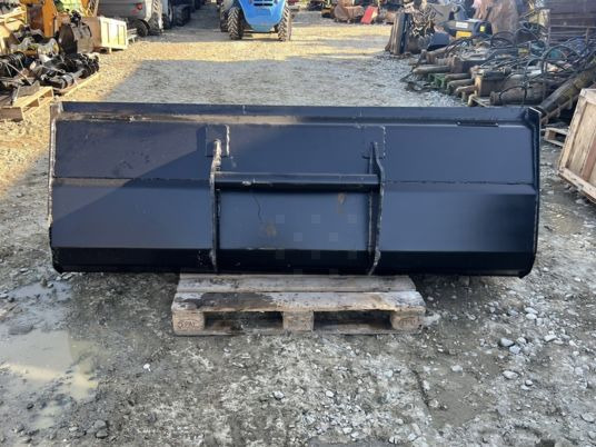 Godet pour chargeur Manitou Godet chargeur: photos 7