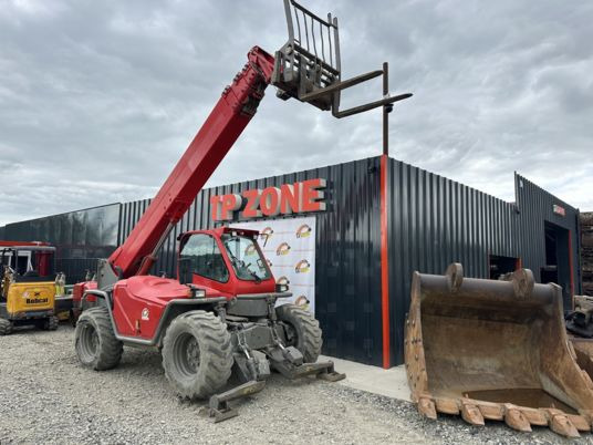 Merlo P40.17 - Caméra - Fourches - 4T - 17M - Chariot télescopique: photos 1 Merlo P40.17 - Caméra - Fourches - 4T - 17M - Chariot télescopique: photos 1