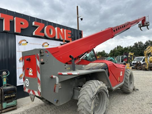 Merlo P40.17 - Caméra - Fourches - 4T - 17M - Chariot télescopique: photos 3 Merlo P40.17 - Caméra - Fourches - 4T - 17M - Chariot télescopique: photos 3