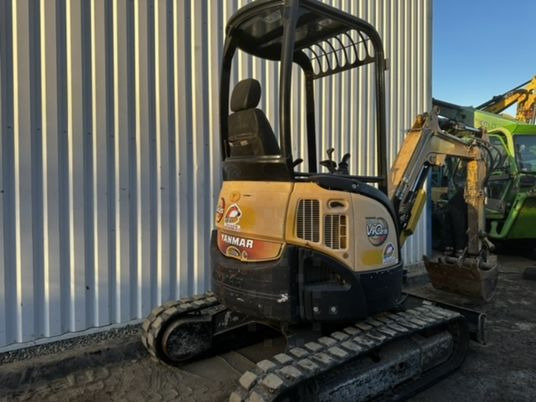 Yanmar VIO25-4 Canopy - Mini pelle: photos 1 Yanmar VIO25-4 Canopy - Mini pelle: photos 1