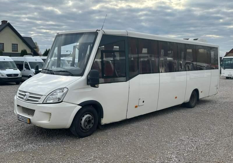 Iveco Daily Kutsenits 2011 Rossero, Prodig - Minibus, Transport de personnes: photos 2 Iveco Daily Kutsenits 2011 Rossero, Prodig - Minibus, Transport de personnes: photos 2